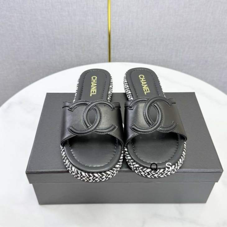 Picture of Chanel Slippers _SKUChanelsz35-40S05143145